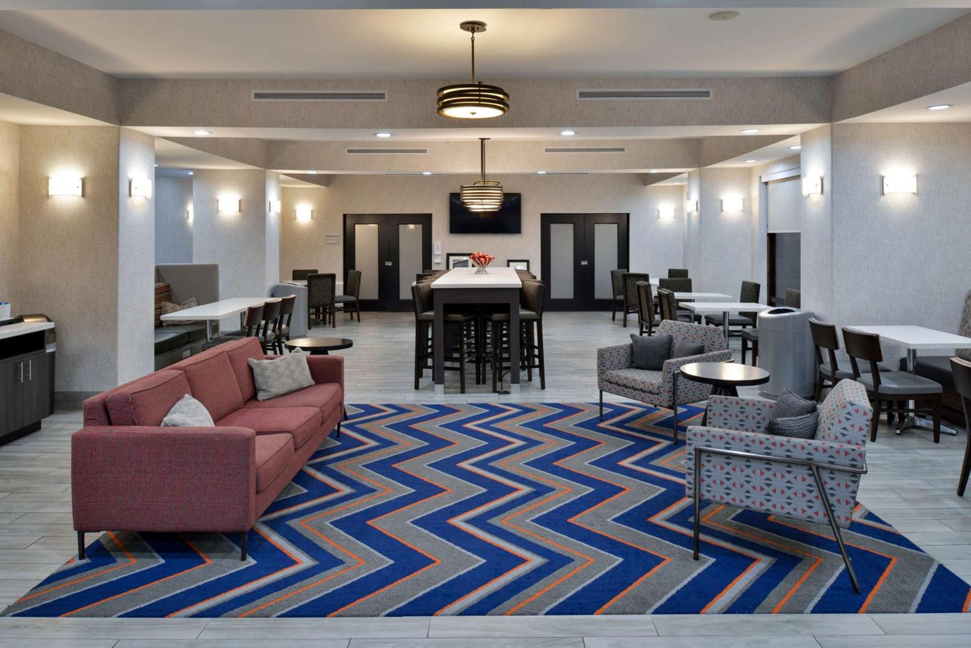 Hampton Inn Kansas City Northeast ภายนอก รูปภาพ